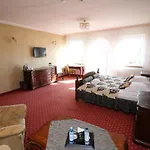 Zlote Arkady 3* Częstochowa