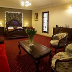 Zlote Arkady 3*