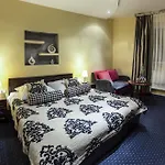 Zlote Arkady 3*
