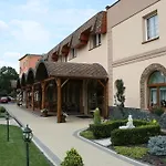 Zlote Arkady