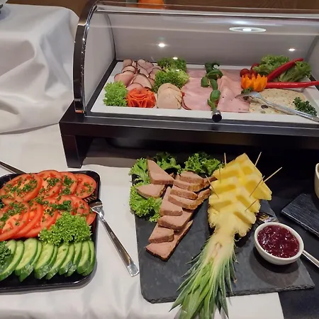 Hotel Złote Arkady 3*