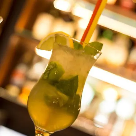 Złote Arkady Hotel 3*